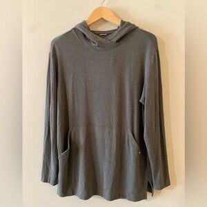 Kit and Ace Charcoal Hooded Top